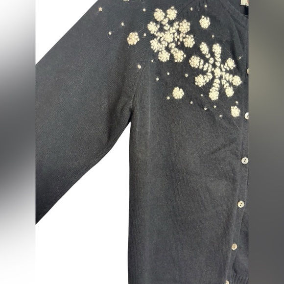 Eddie Bauer Collectibles Angora Rabbit Hair Knit Snowflake Cardigan Sweater M - Picture 8 of 11